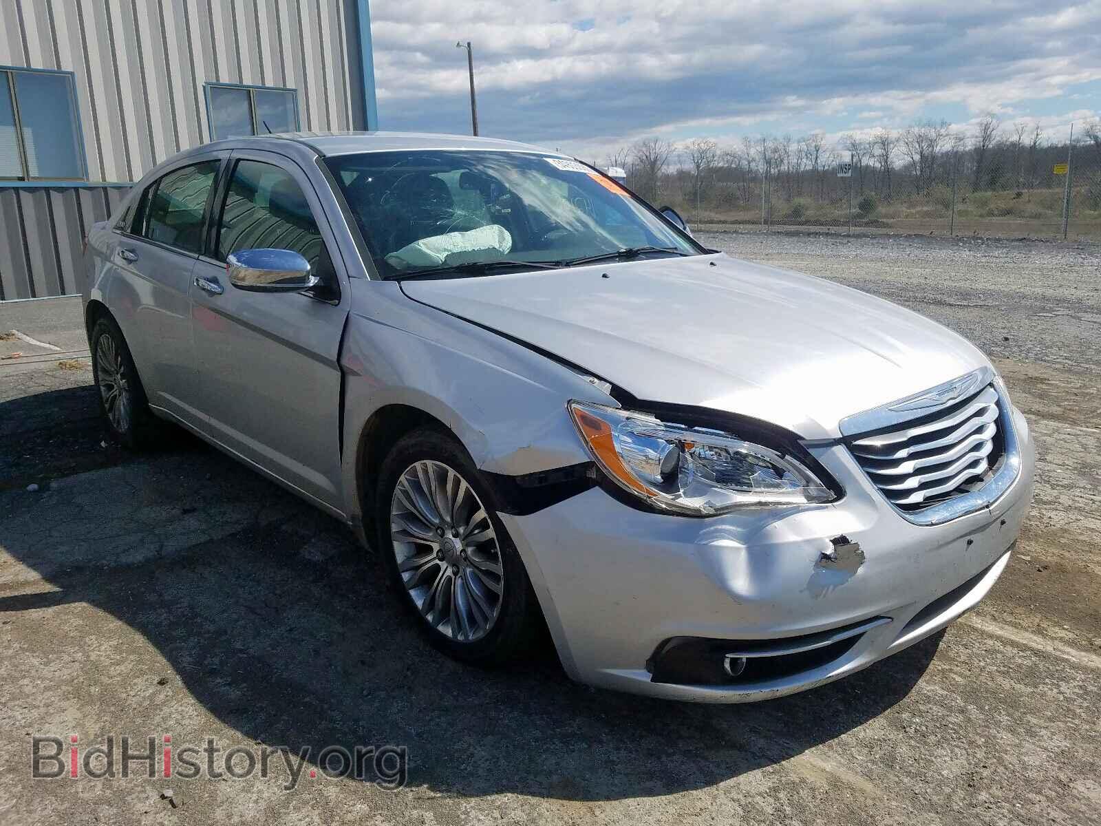 Photo 1C3BC2FG8BN623134 - CHRYSLER 200 2011