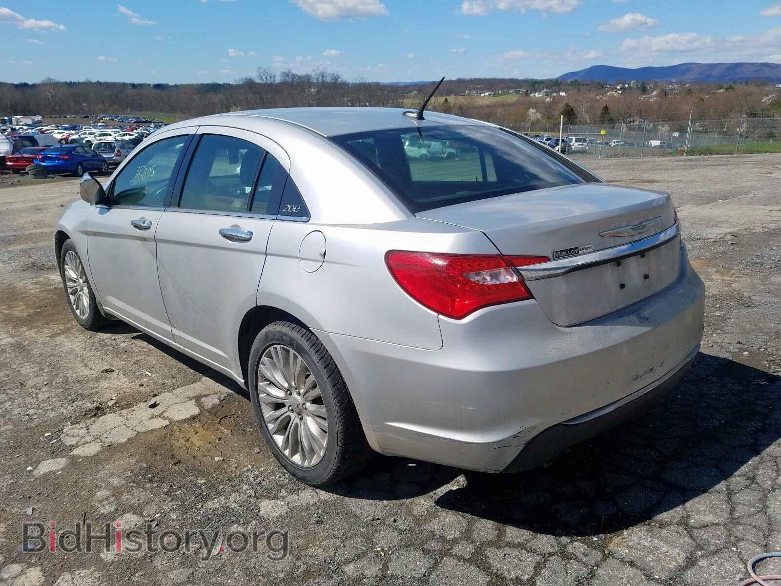 2011 CHRYSLER 200 - VIN: 1C3BC2FG8BN623134 - Фото 3
