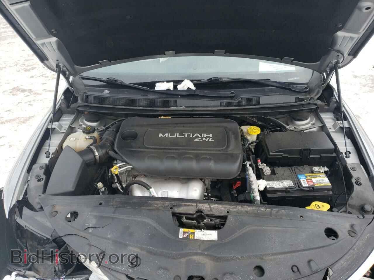 2016 CHRYSLER 200 - VIN: 1C3CCCAB5GN149544 - Фото 7