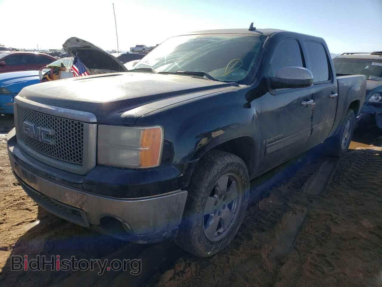 2007 GMC SIERRA - VIN: 3GTEC13C77G547233 - Фото 2