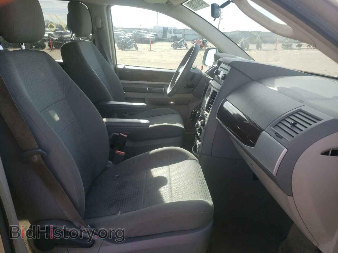2010 CHRYSLER MINIVAN - VIN: 2A4RR5D10AR466686 - Фото 5
