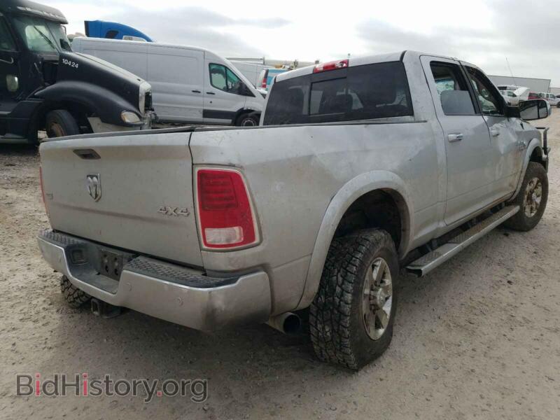 2016 RAM 2500 (VIN 3C6UR5FL2GG160285) — photo 4 of 10