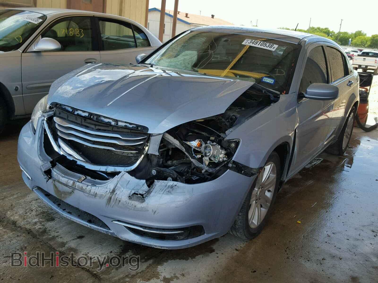 2012 CHRYSLER 200 - VIN: 1C3CCBBG4CN283136 - Фото 2