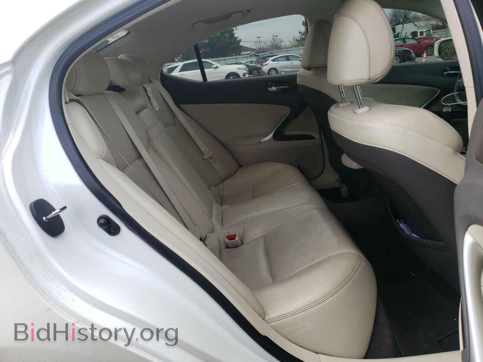 2011 LEXUS IS - VIN: JTHCF5C27B5045897 - Фото 6