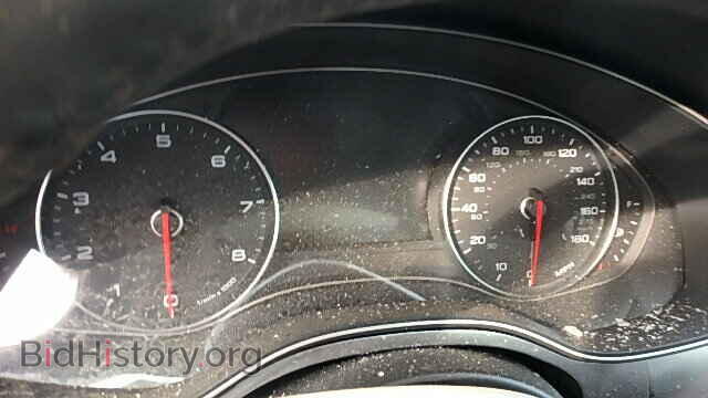 2012 AUDI A6 - VIN: WAUGGAFC2CN109033 - Фото 8