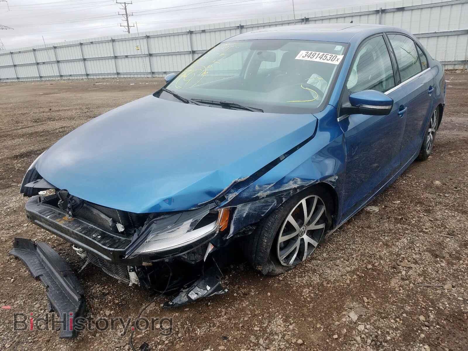 2017 VOLKSWAGEN JETTA - VIN: 3VWDB7AJ4HM365038 - Фото 2