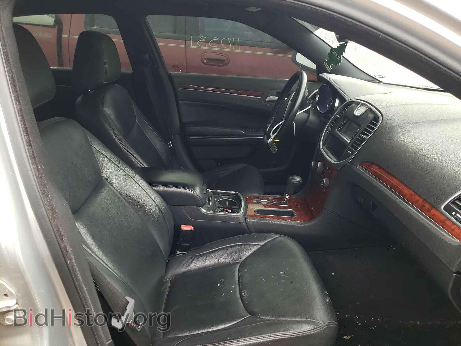 2012 CHRYSLER 300 - VIN: 2C3CCAAG9CH113780 - Фото 5