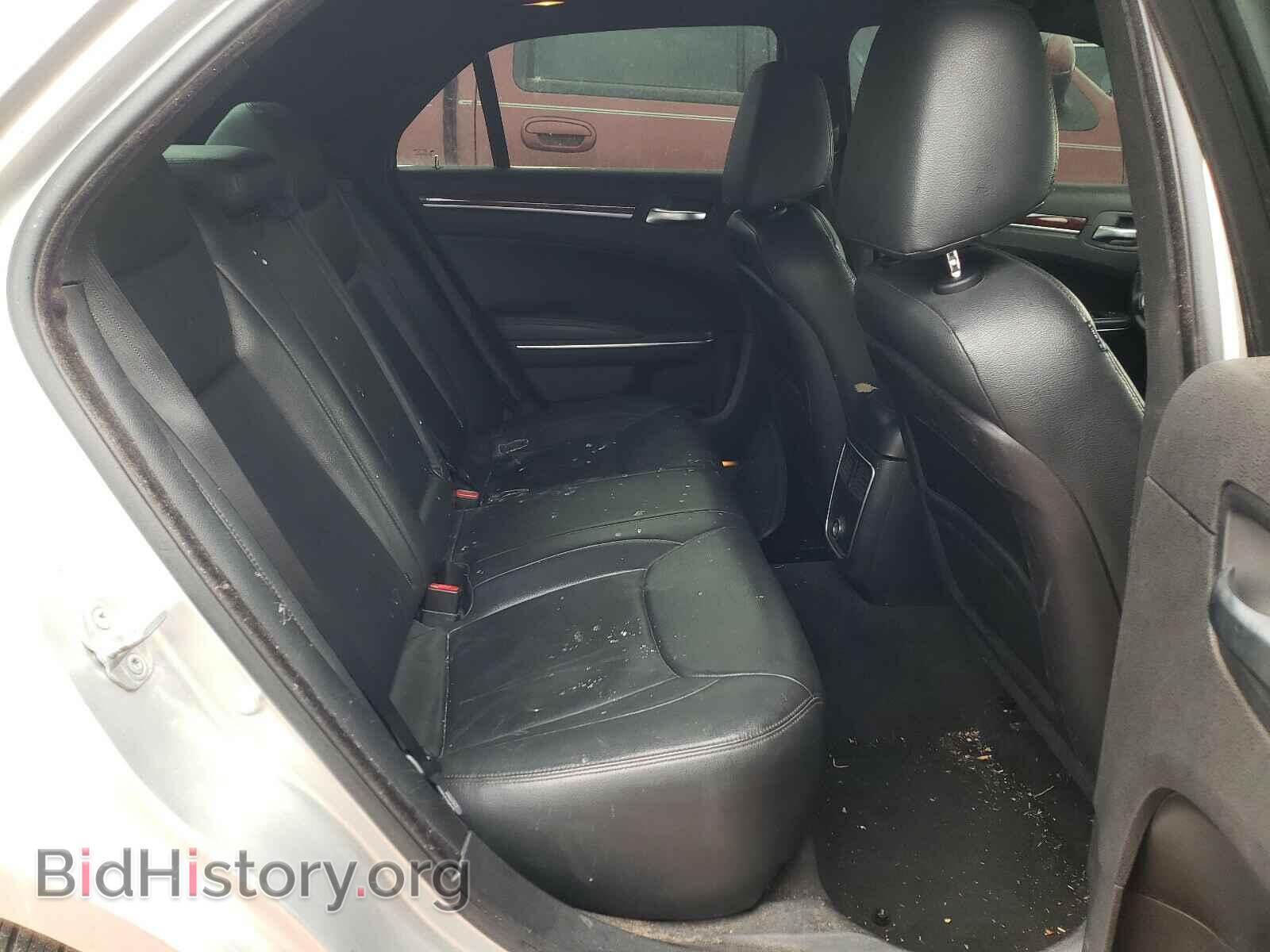 2012 CHRYSLER 300 - VIN: 2C3CCAAG9CH113780 - Фото 6