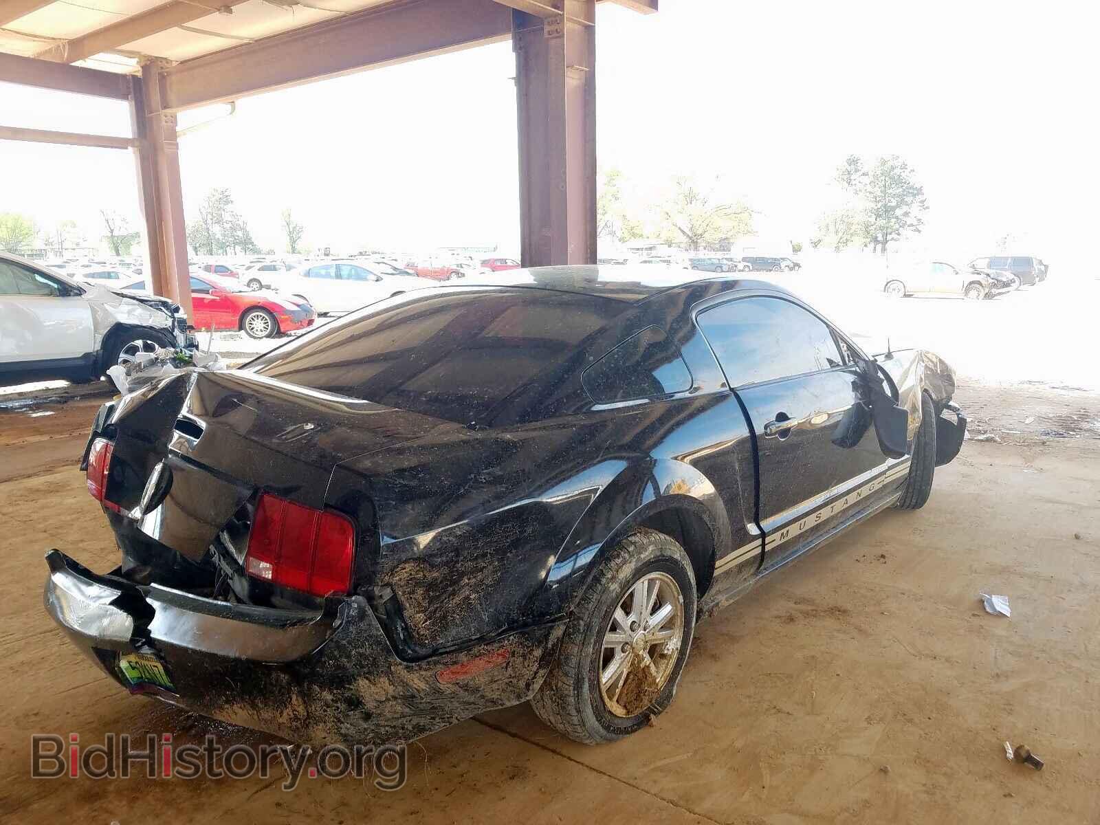 2008 FORD MUSTANG - VIN: 1ZVHT80N185140199 - Фото 4