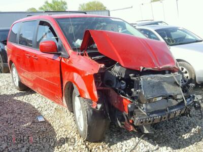 2015 Dodge CARAVAN Grand Cara, красный — VIN 2C4RDGCG5FR566893, Copart