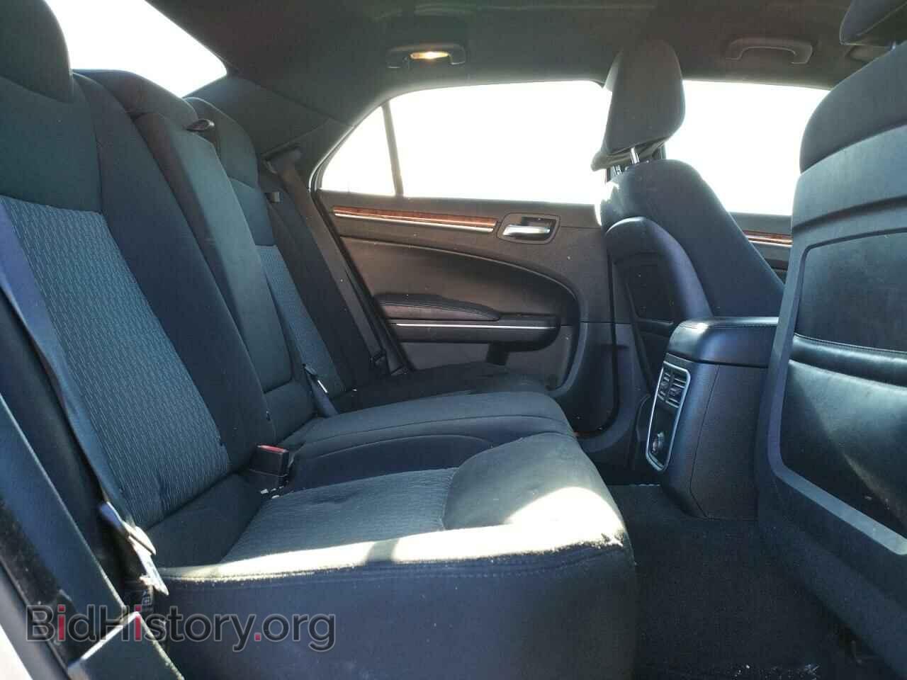 2012 CHRYSLER 300 - VIN: 2C3CCAAG3CH277705 - Фото 6