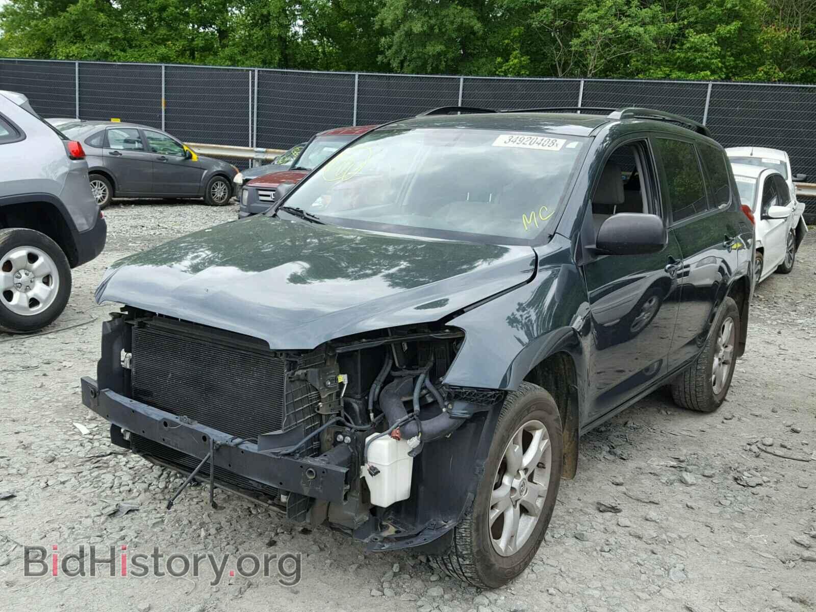 2011 TOYOTA RAV4 - VIN: 2T3BF4DV5BW143304 - Фото 2