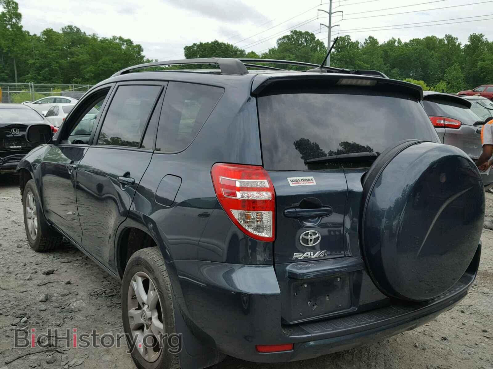 2011 TOYOTA RAV4 - VIN: 2T3BF4DV5BW143304 - Фото 3