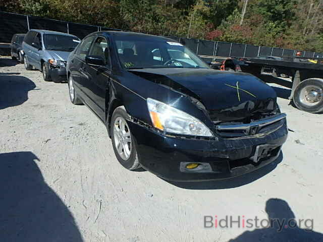 Photo 1HGCM56327A099541 - HONDA ACCORD 2007