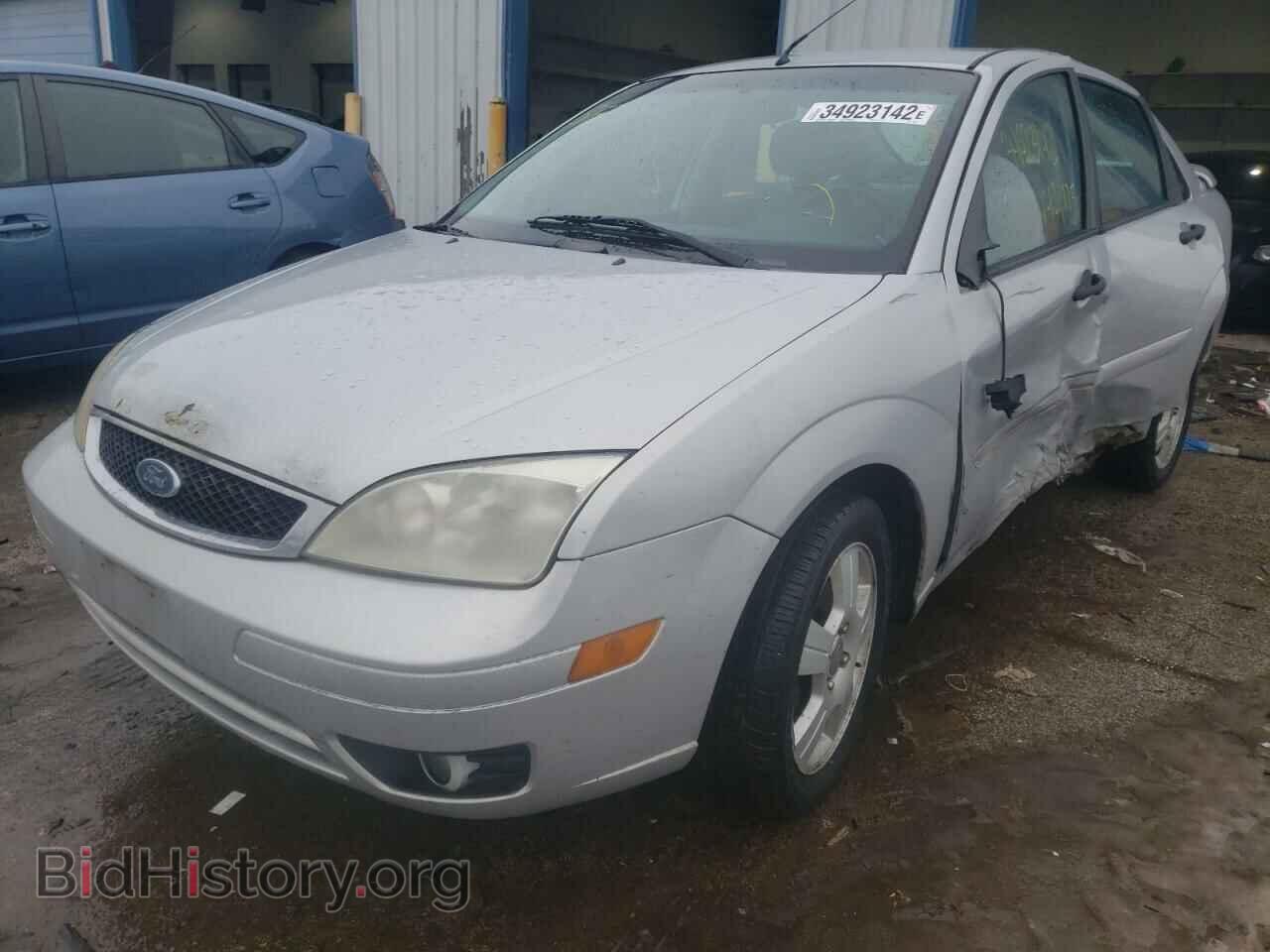 2007 FORD FOCUS - VIN: 1FAFP34N97W108479 - Фото 2