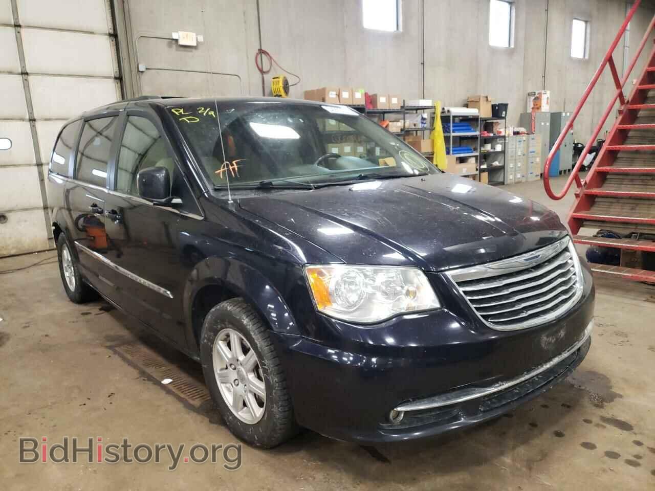 Photo 2A4RR5DG2BR674963 - CHRYSLER MINIVAN 2011