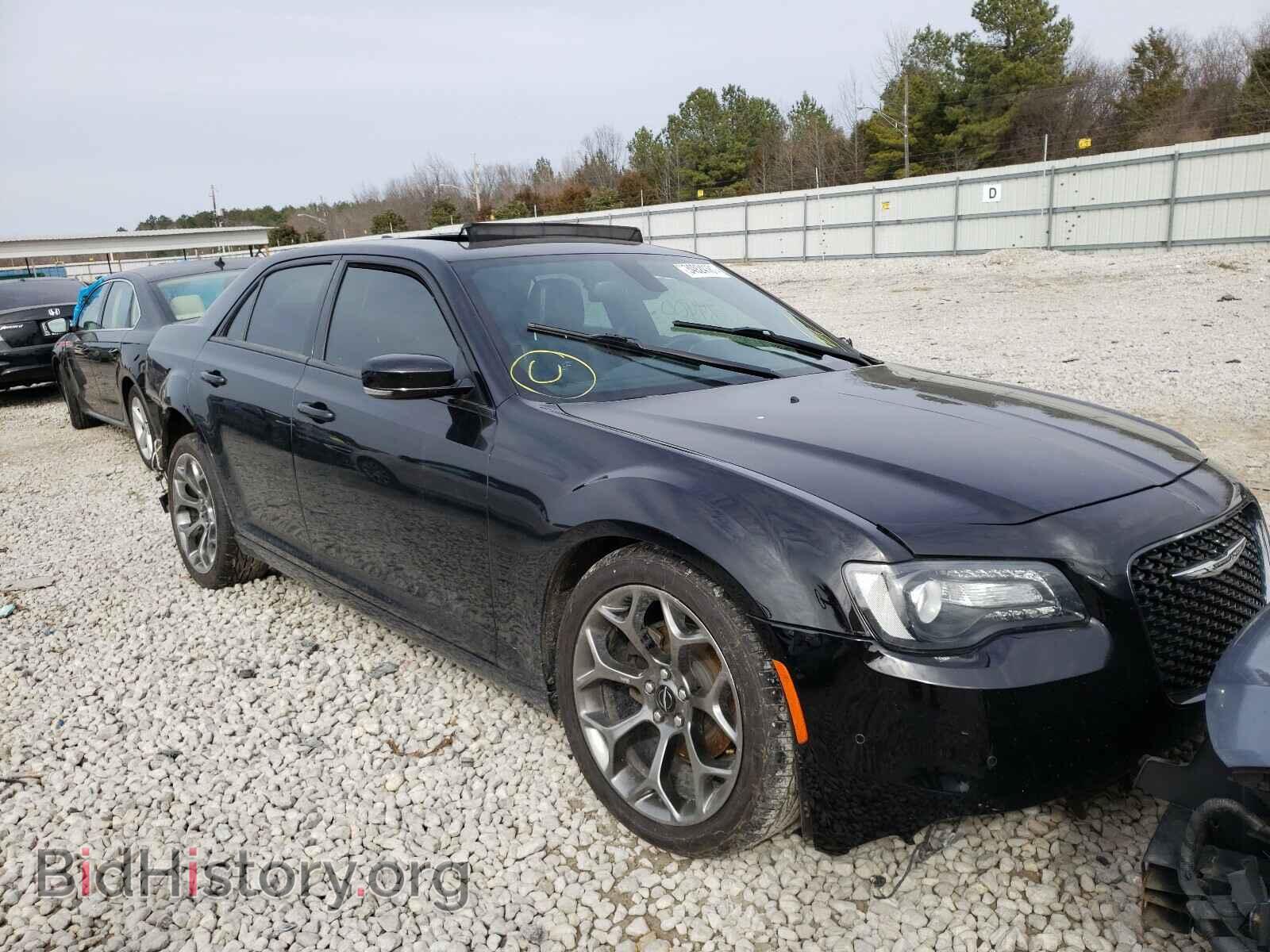 Фотография 2C3CCABG0GH141570 - CHRYSLER 300 2016