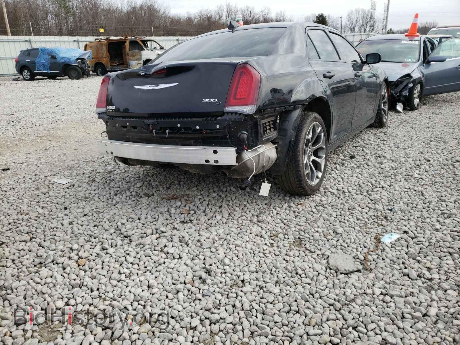 2016 CHRYSLER 300 - VIN: 2C3CCABG0GH141570 - Фото 9