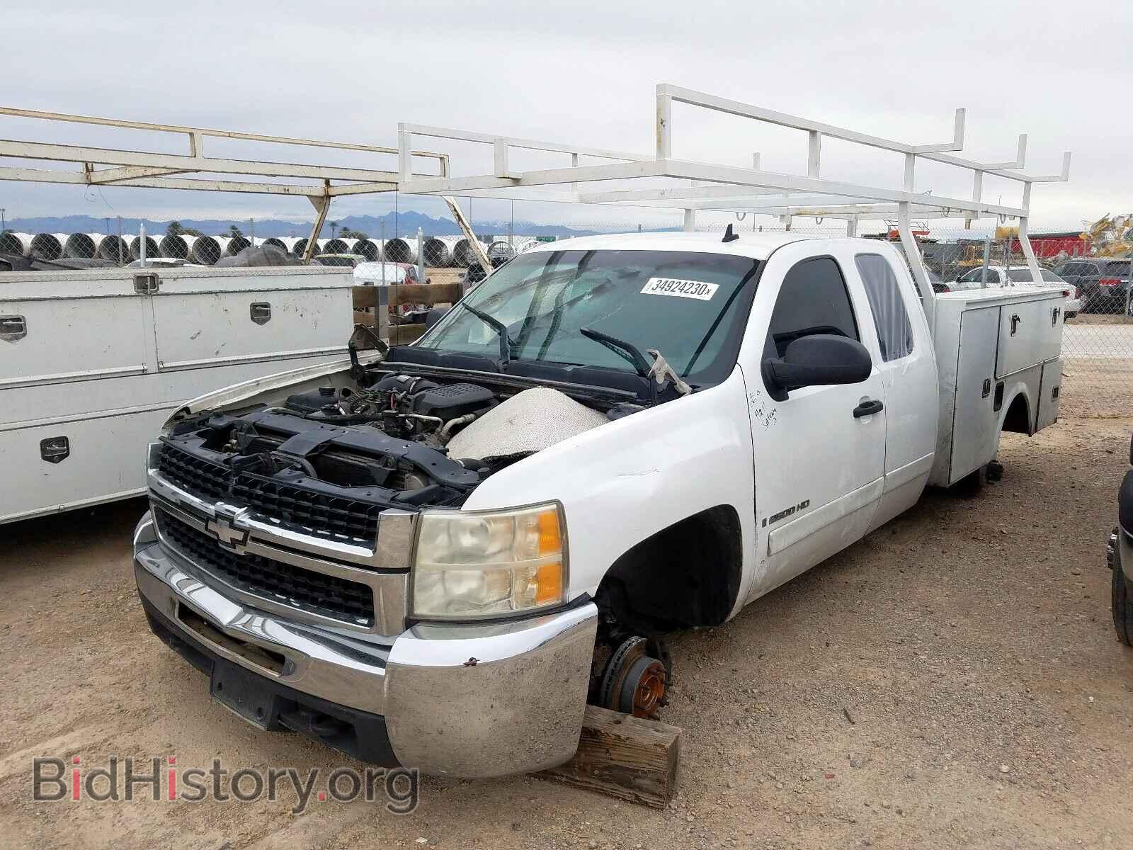 2008 CHEVROLET SILVERADO - VIN: 1GCHC29648E159499 - Photo 2