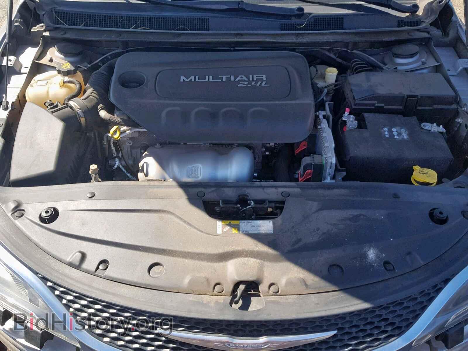 2016 CHRYSLER 200 - VIN: 1C3CCCAB7GN131823 - Фото 7