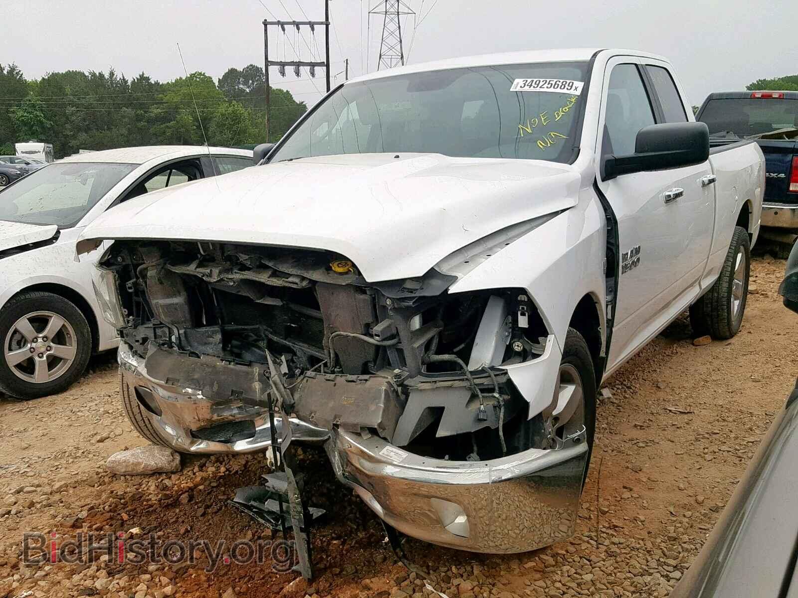 2015 RAM 1500 SLT - VIN: 1C6RR6GT7FS577709 - Фото 2