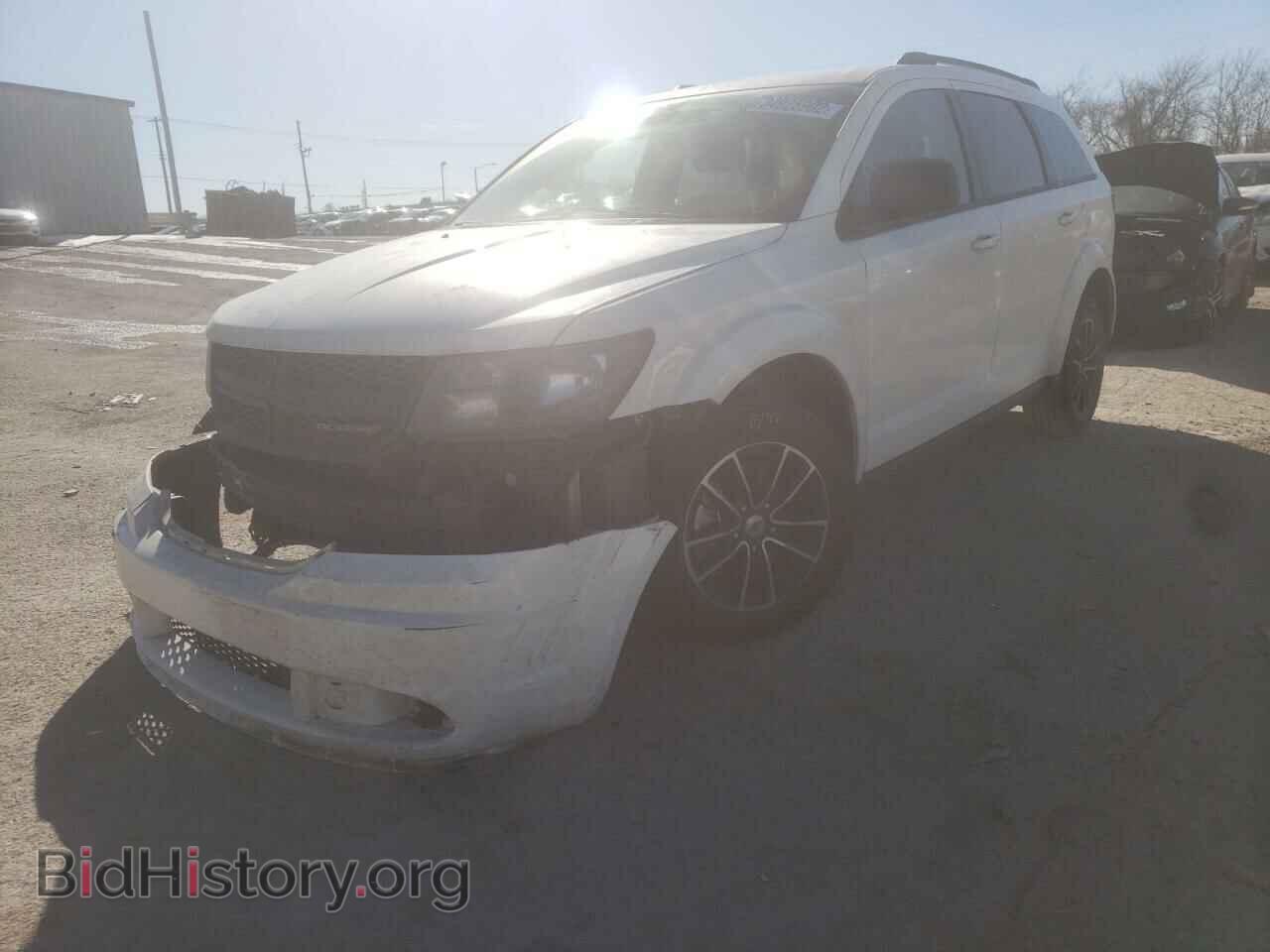 2018 DODGE JOURNEY - VIN: 3C4PDCAB4JT490385 - Фото 2