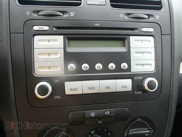 2009 VOLKSWAGEN RABBIT - VIN: WVWAB71K49W033469 - Фото 9