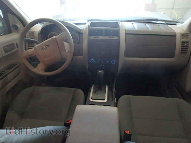 2011 FORD ESCAPE - VIN: 1FMCU0C76BKC04542 - Фото 9