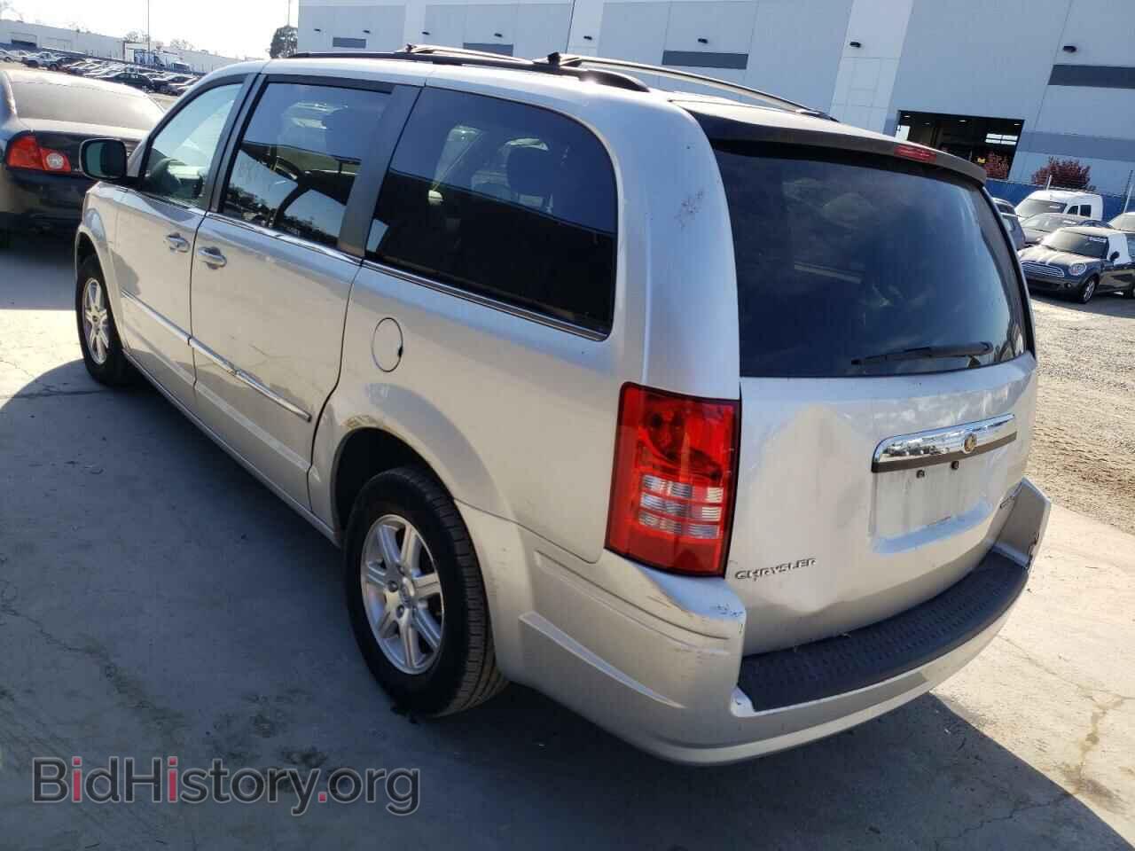 2009 CHRYSLER MINIVAN - VIN: 2A8HR54179R674571 - Фото 3