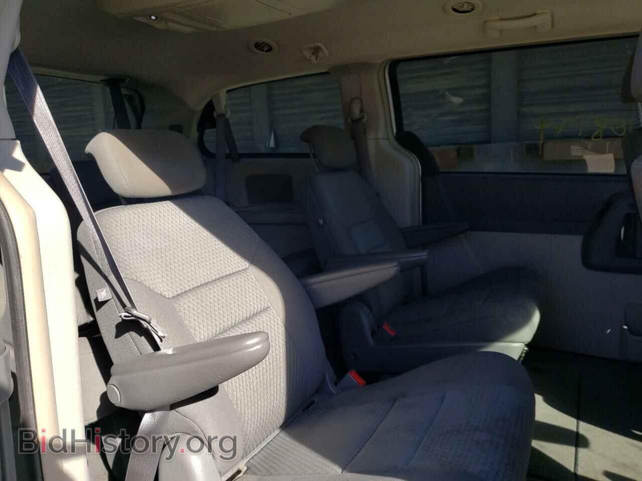 2009 CHRYSLER MINIVAN - VIN: 2A8HR54179R674571 - Фото 6