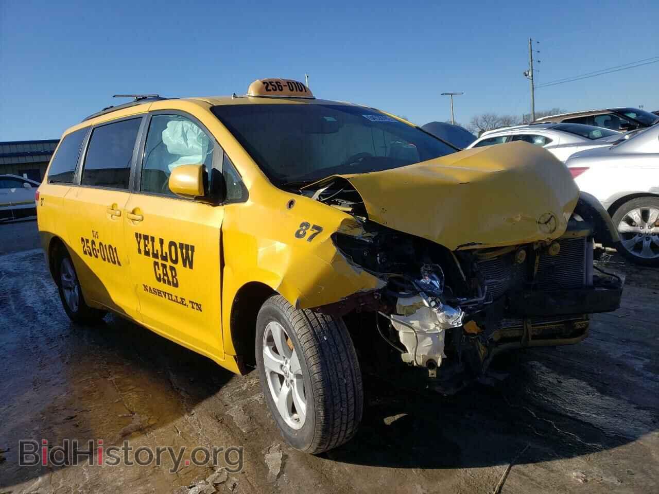 Фотография 5TDKK3DC2CS178826 - TOYOTA SIENNA 2012