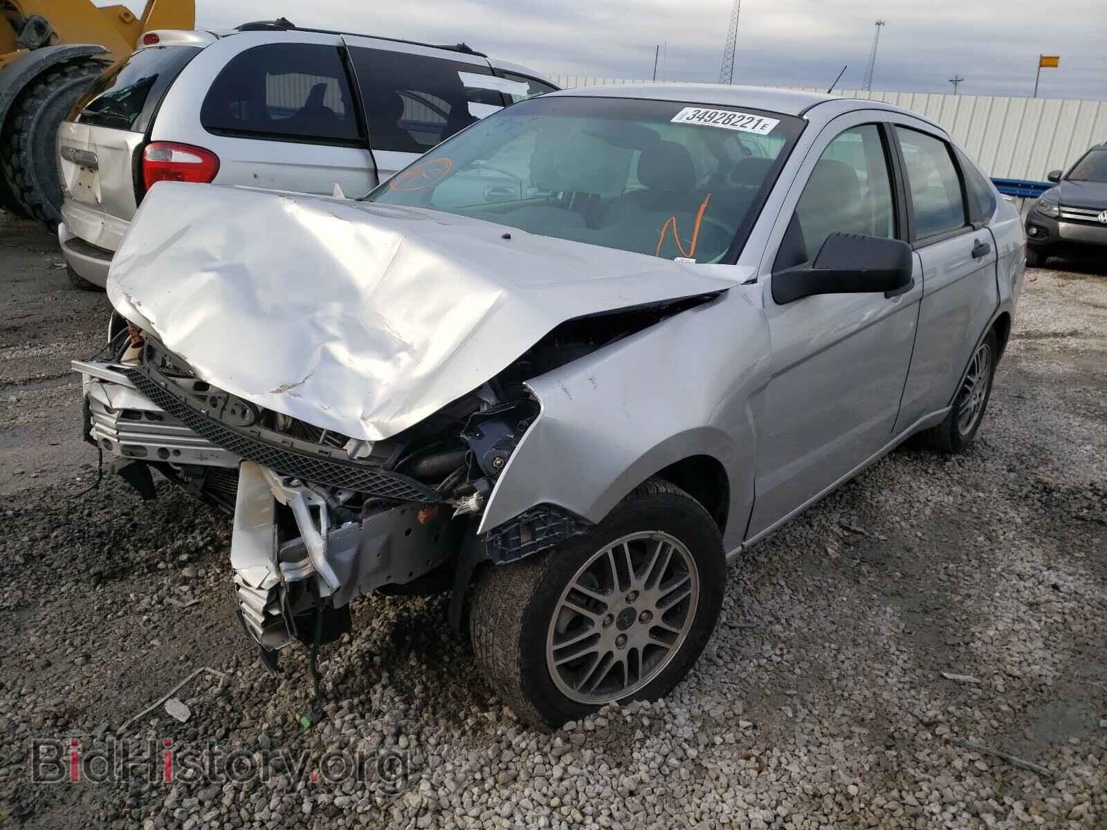 2011 FORD FOCUS - VIN: 1FAHP3FN4BW179927 - Фото 2