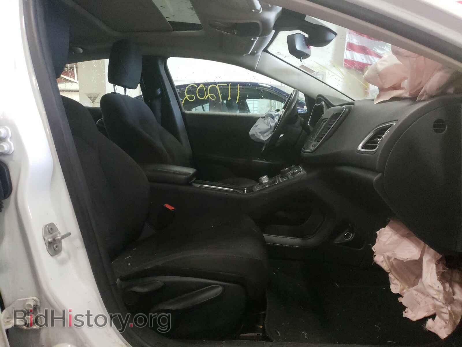 2015 CHRYSLER 200 - VIN: 1C3CCCAB0FN632549 - Фото 5