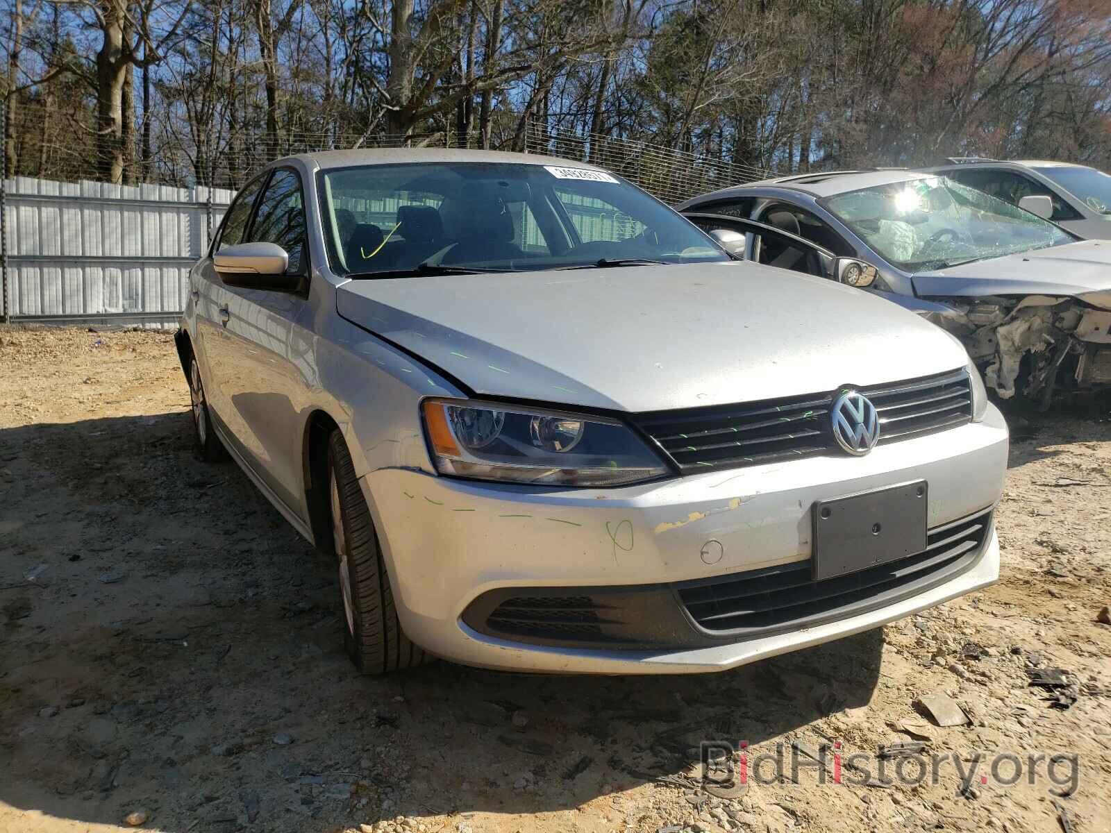 Фотография 3VWD17AJ5EM401057 - VOLKSWAGEN JETTA 2014