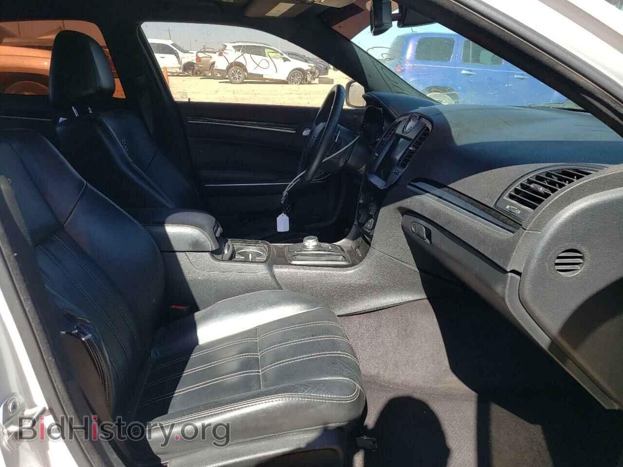 2017 CHRYSLER 300 - VIN: 2C3CCABG3HH661263 - Фото 5