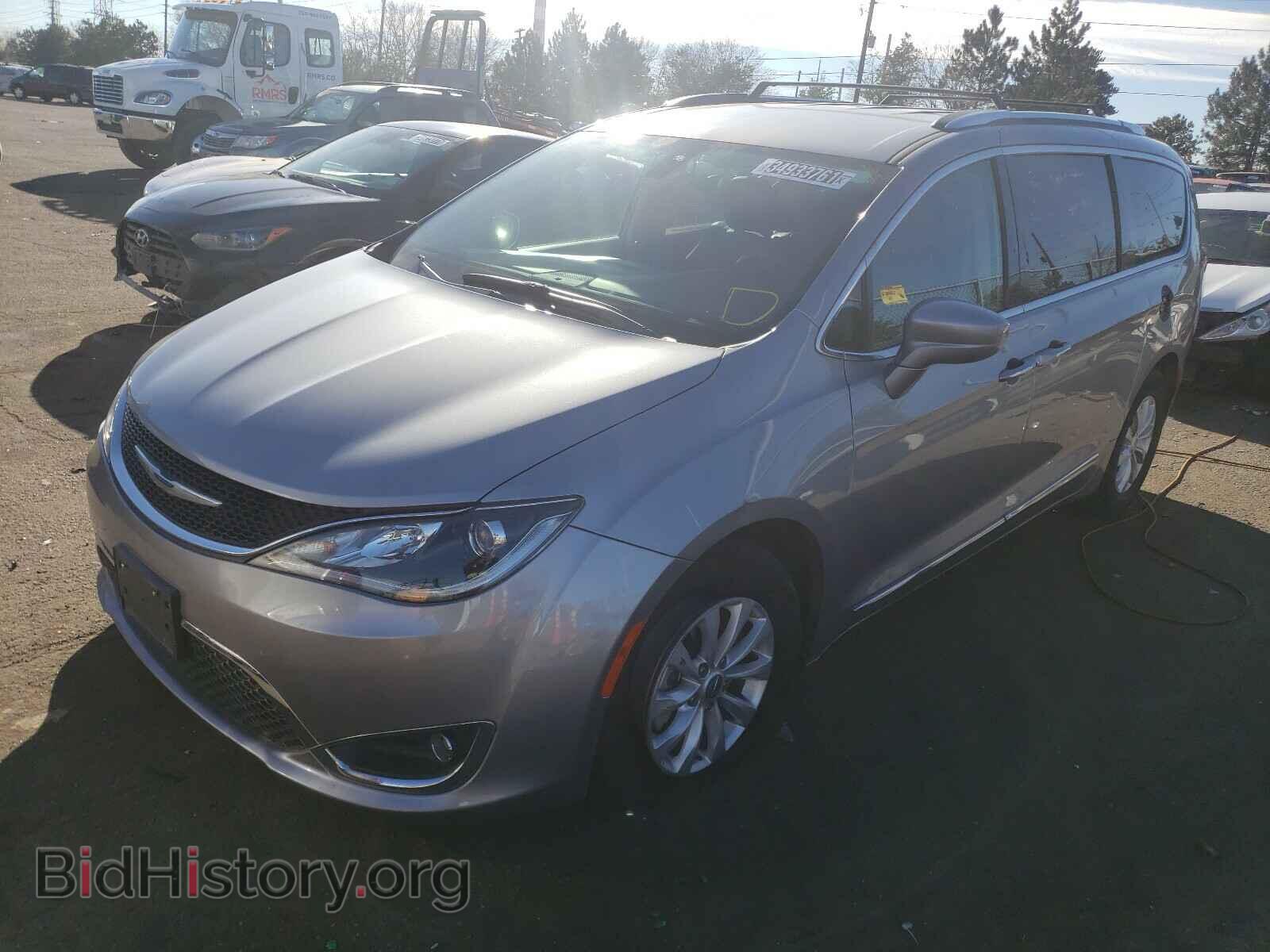 2019 CHRYSLER PACIFICA - VIN: 2C4RC1BG5KR624836 - Фото 2