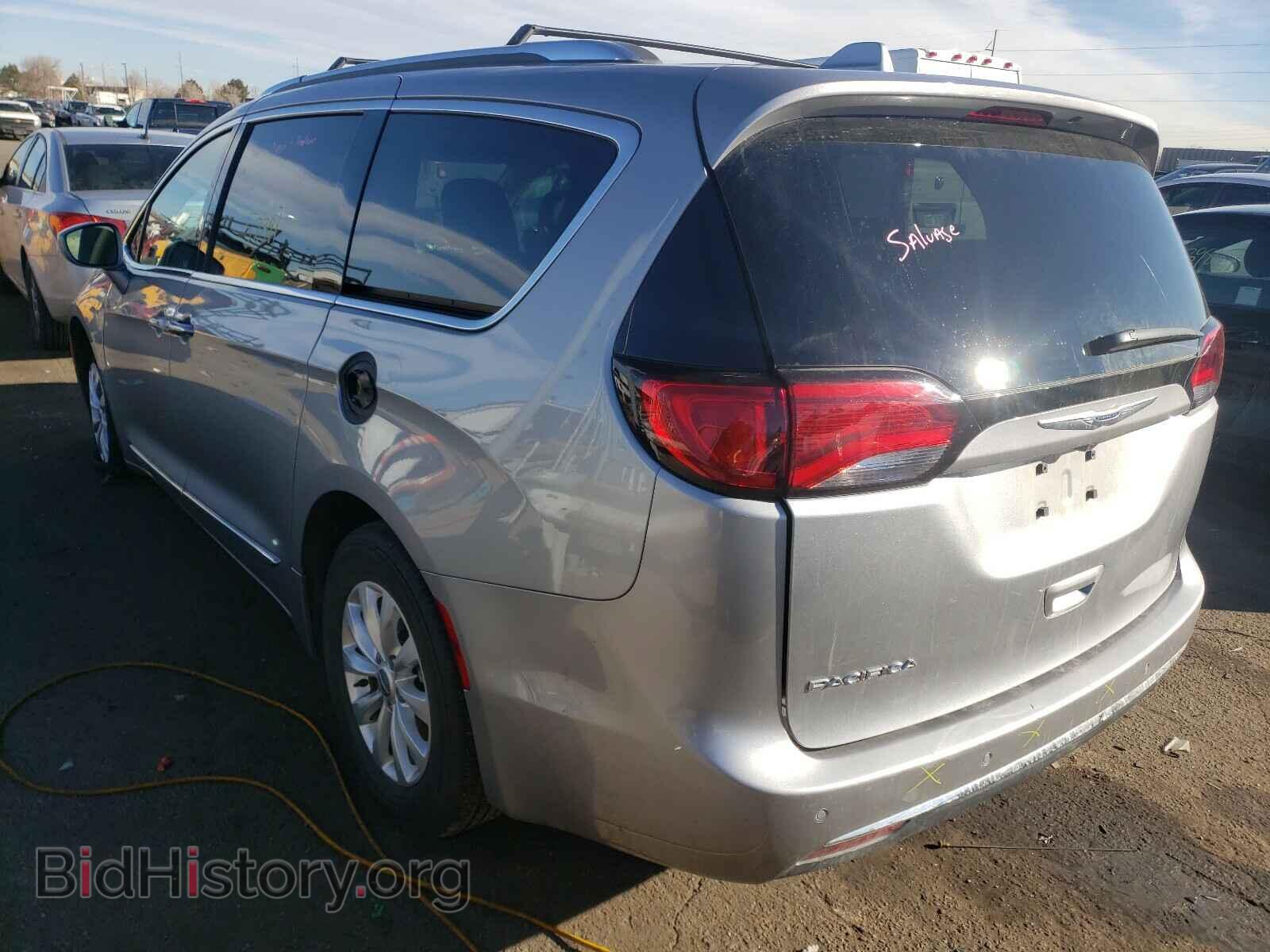 2019 CHRYSLER PACIFICA - VIN: 2C4RC1BG5KR624836 - Фото 3