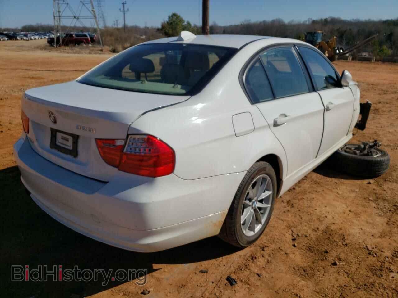2010 BMW 3 SERIES - VIN: WBAPH7C59AA800120 - Фото 4