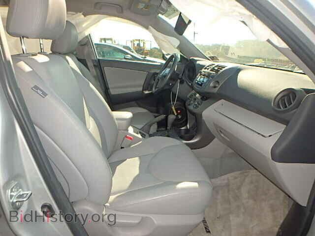 2011 TOYOTA RAV4 - VIN: 2T3DF4DV0BW121803 - Фото 5