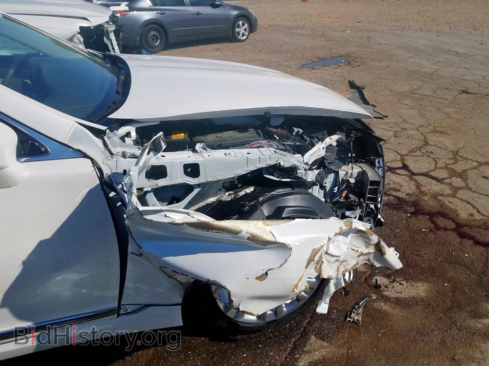 2016 LEXUS LS460 - VIN: JTHBL5EF2G5140900 - Фото 9