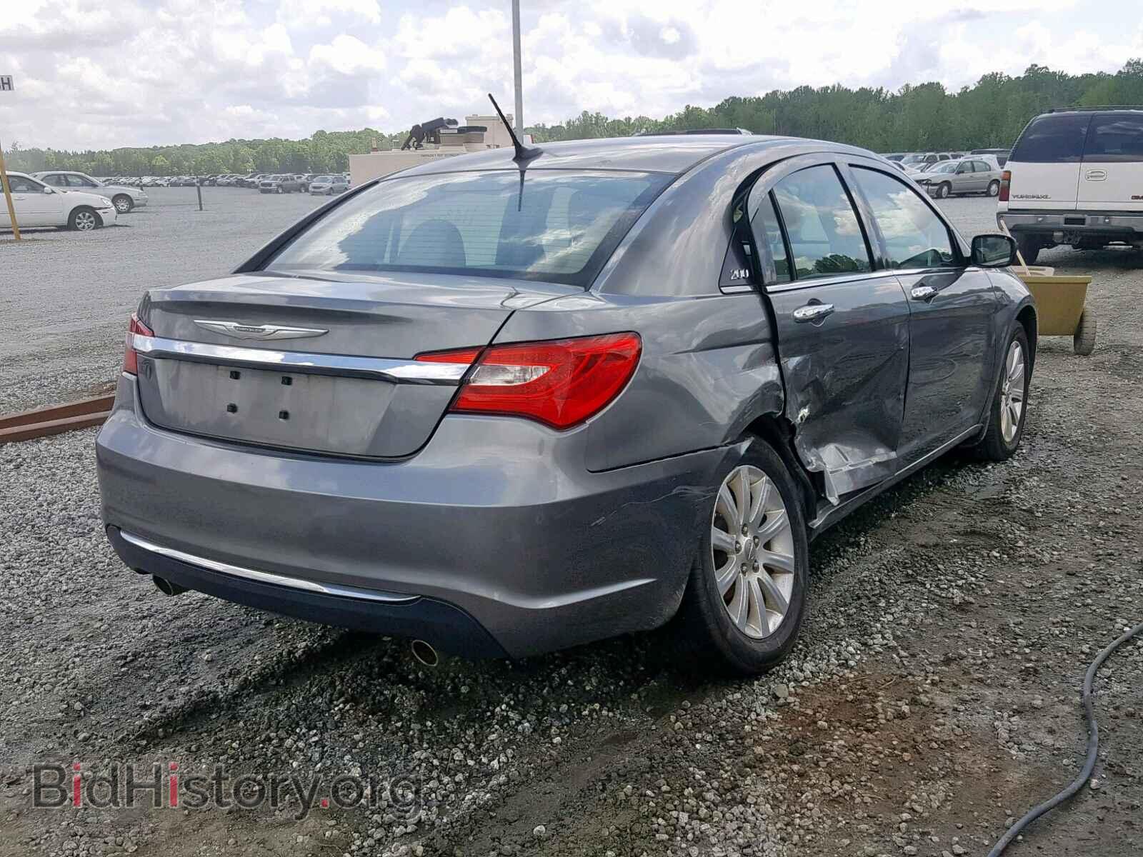 2013 CHRYSLER 200 - VIN: 1C3CCBCG3DN615227 - Photo 4