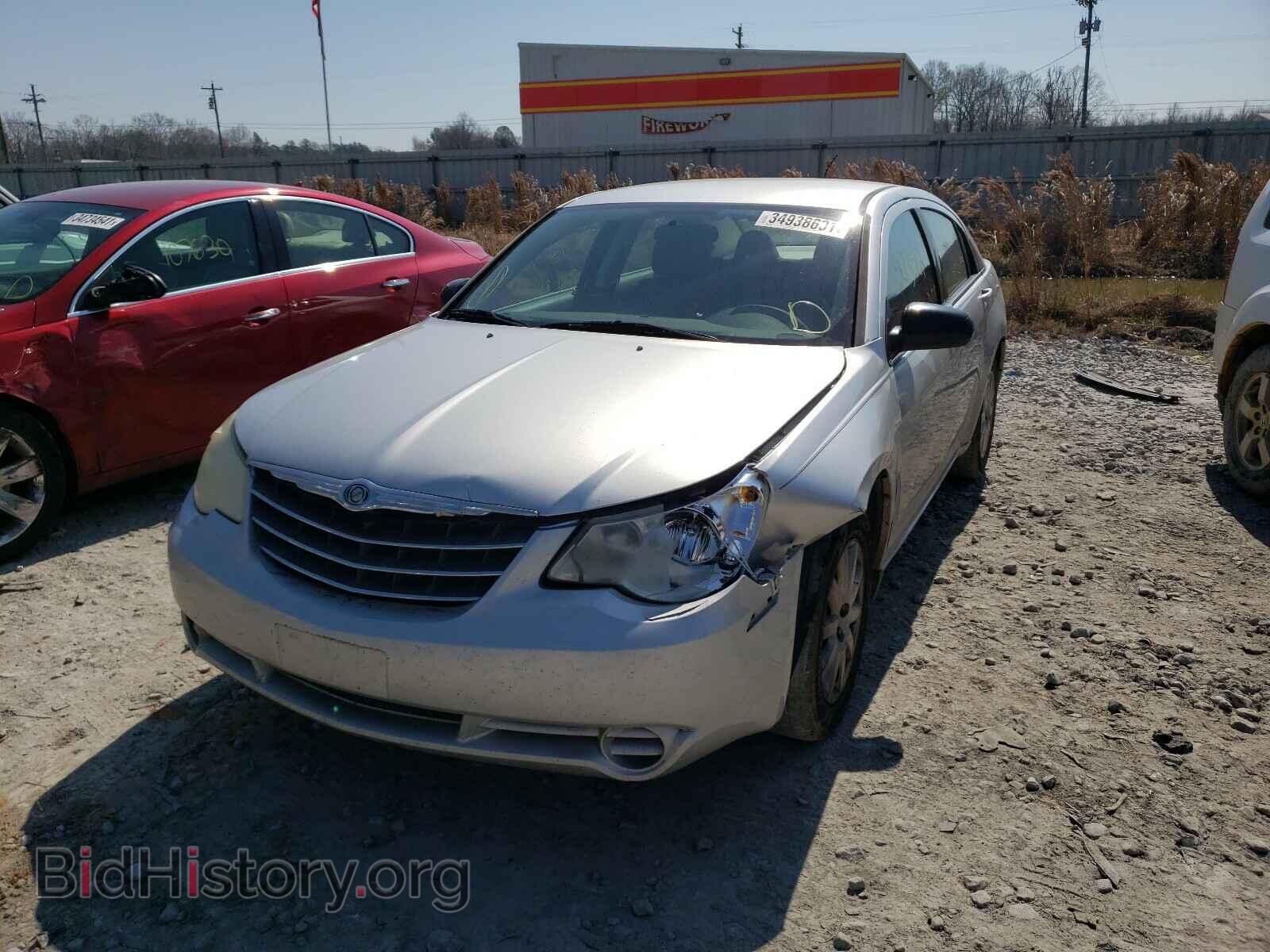 2010 CHRYSLER SEBRING - VIN: 1C3CC4FB5AN224037 - Фото 2