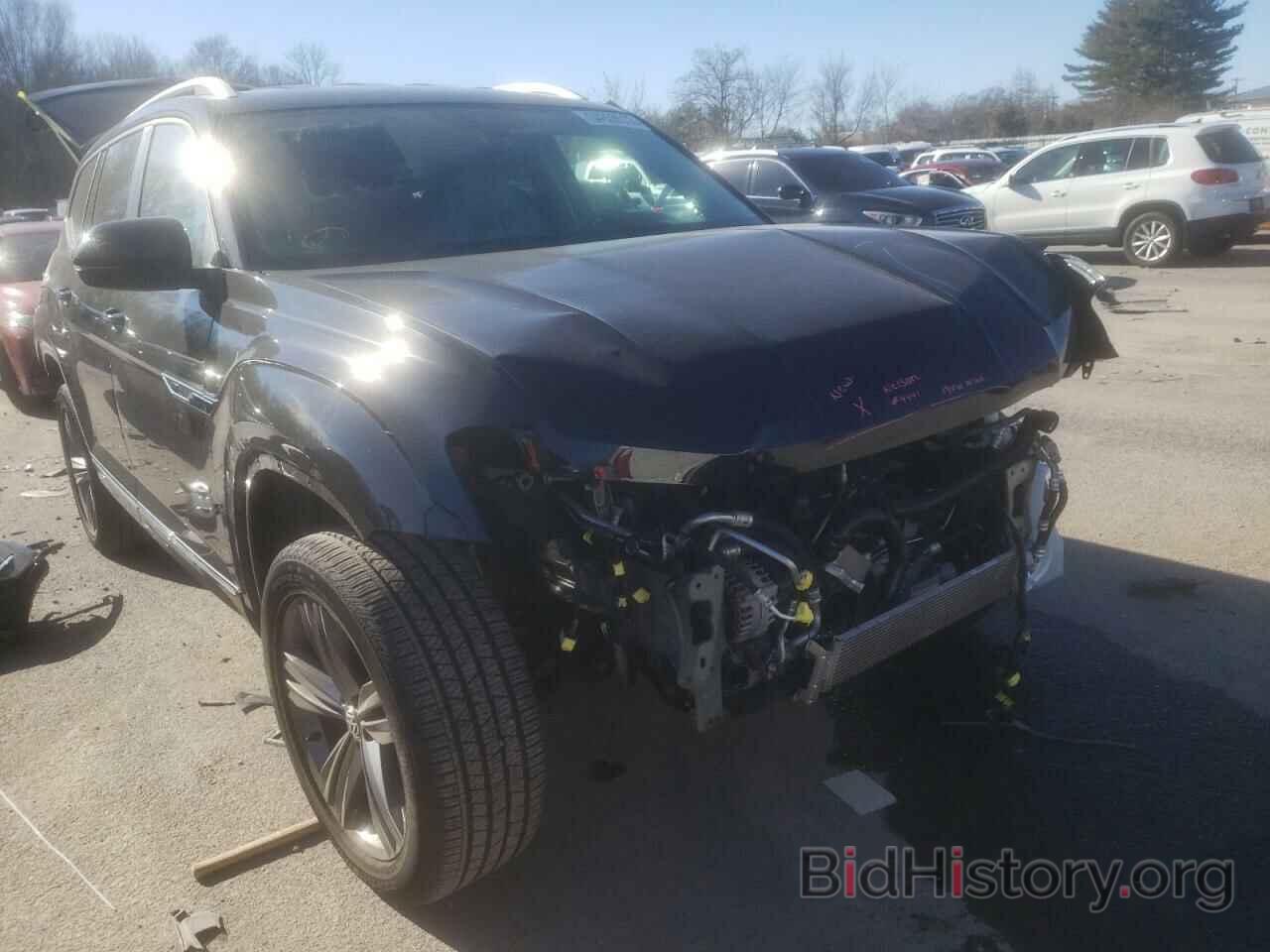 Photo 1V2XR2CA0KC567877 - VOLKSWAGEN ATLAS 2019