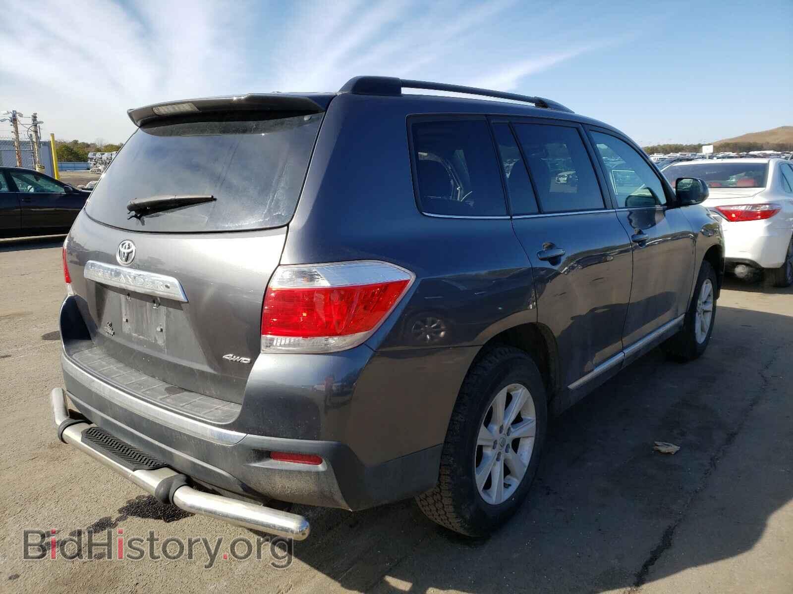 2012 TOYOTA HIGHLANDER - VIN: 5TDBK3EH4CS099586 - Фото 4