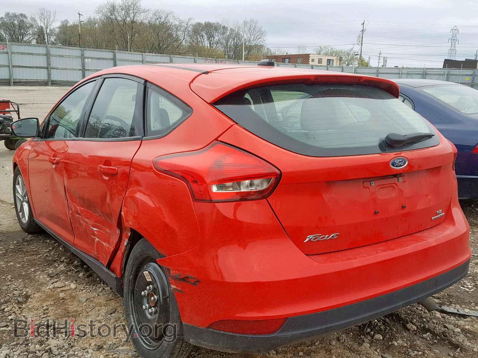 2016 FORD FOCUS SE - VIN: 1FADP3K22GL272464 - Фото 3