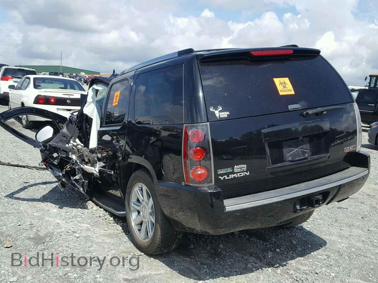 2011 GMC YUKON - VIN: 1GKS1EEF9BR226573 - Фото 3