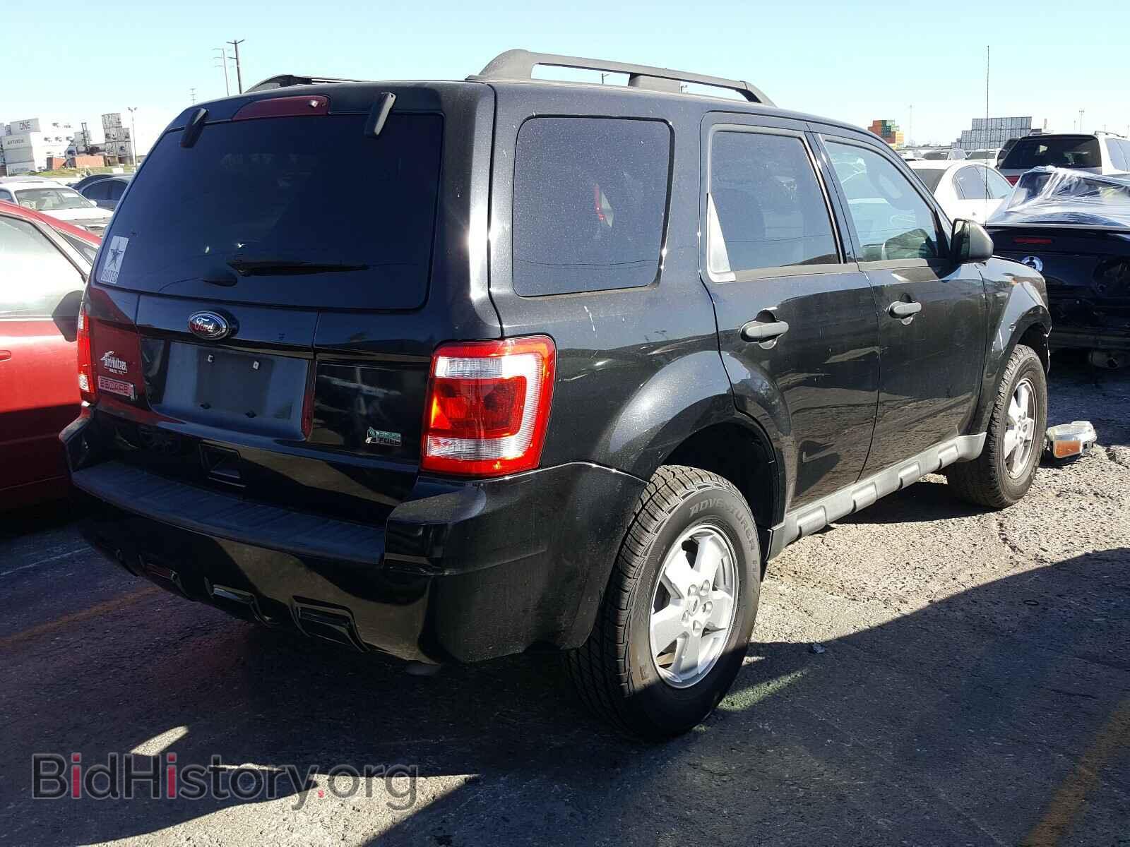 2011 FORD ESCAPE - VIN: 1FMCU0DG5BKC31004 - Фото 4