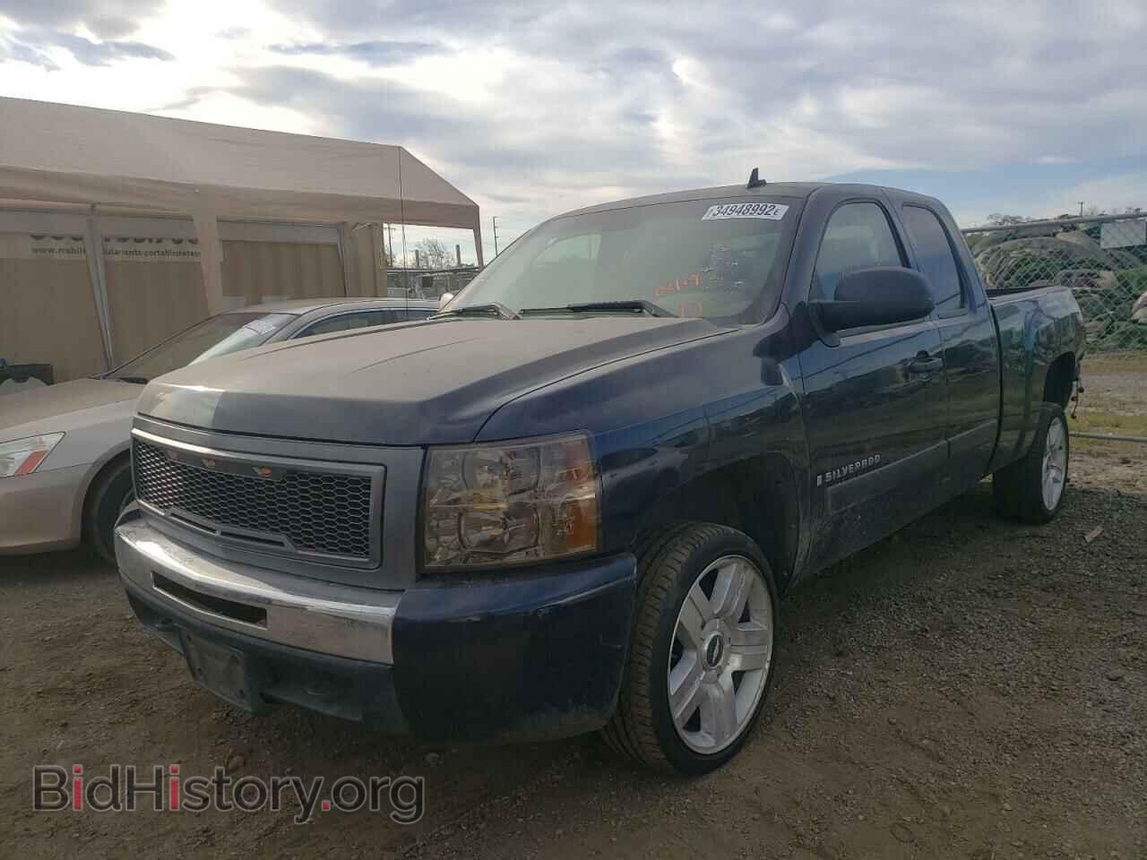 2007 CHEVROLET SILVERADO - VIN: 2GCEC19J771646763 - Фото 2