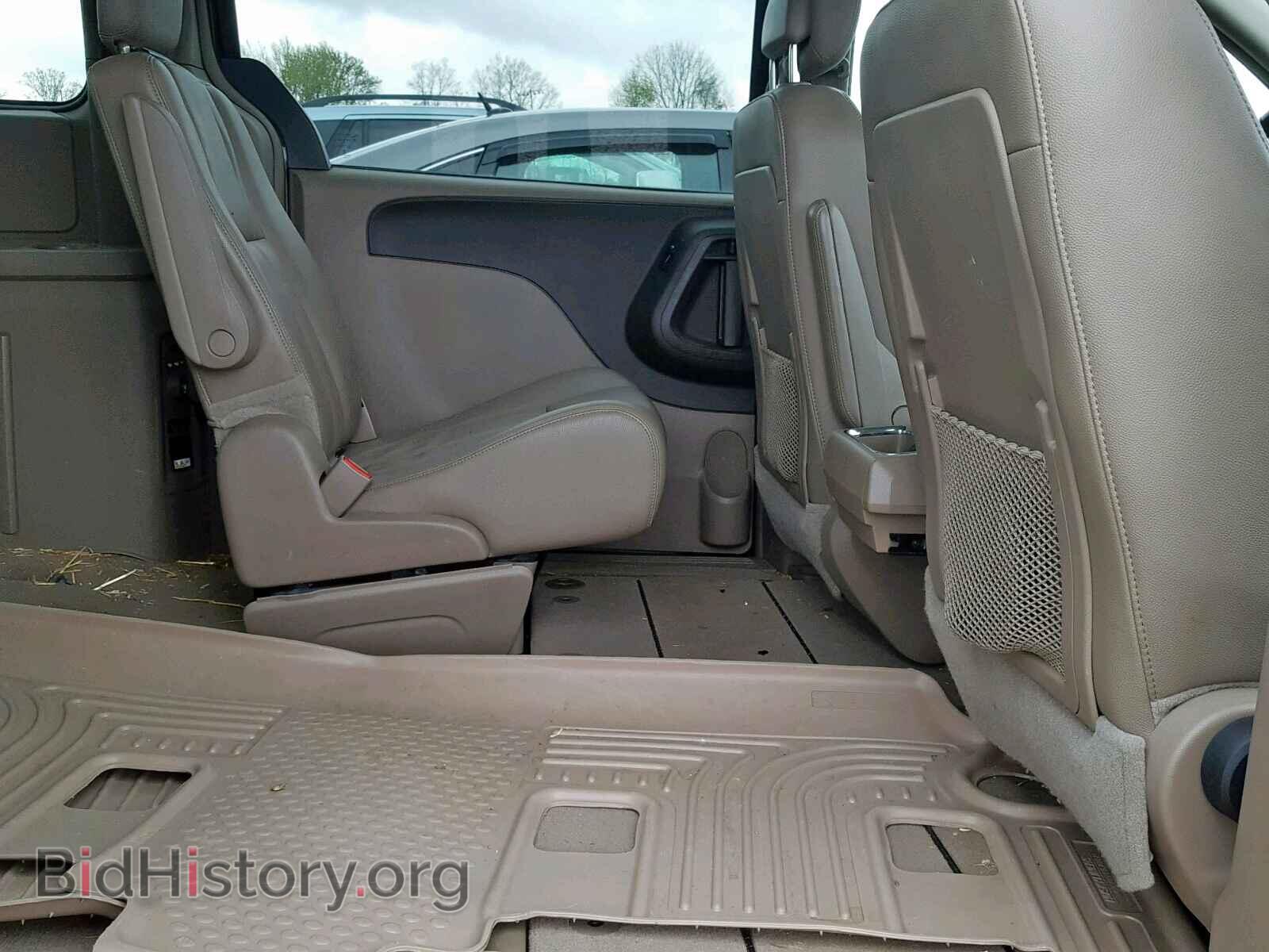 2013 CHRYSLER TOWN & COU - VIN: 2C4RC1BG3DR696332 - Фото 6