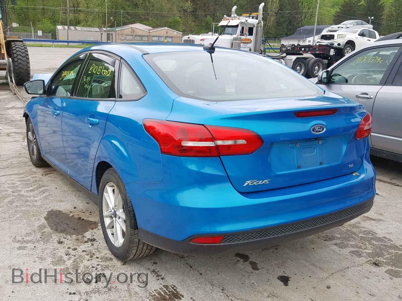 2016 FORD FOCUS SE - VIN: 1FADP3F2XGL335899 - Фото 3